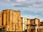 Operaio muore dopo essere rimasto intrappolato sotto una torre medievale crollata vicino al Colosseo di Roma