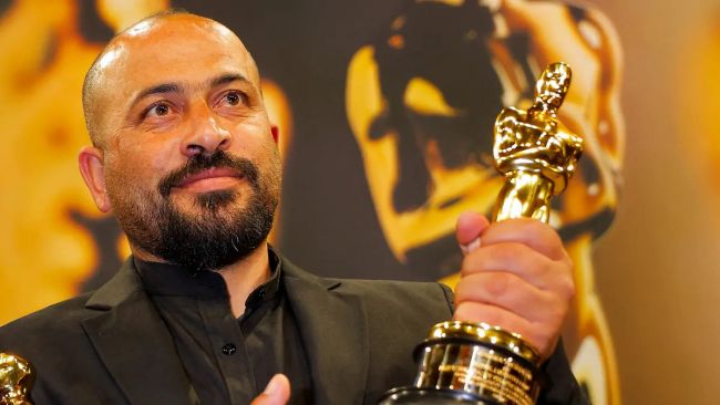 Il regista palestinese premio Oscar rilasciato dalla detenzione israeliana dopo un'aggressione