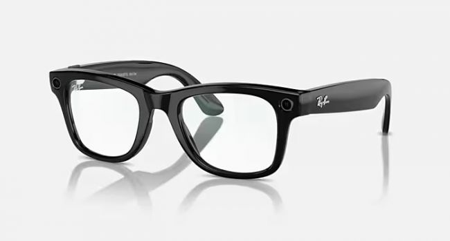Gli smartglass sono il nuovo modo di moda per barare agli esami scolastici