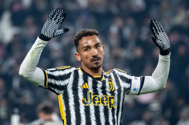 L'ex giocatore del Real Madrid e del Manchester City Danilo solleva preoccupazioni sulla salute mentale dei calciatori
