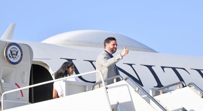JD Vance sottolinea il non intervento tra le tensioni tra India e Pakistan