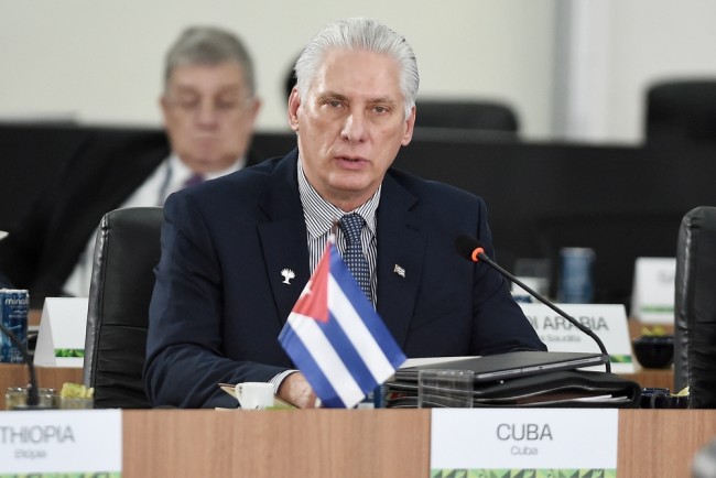Trump taglia il collegamento del Venezuela con Cuba