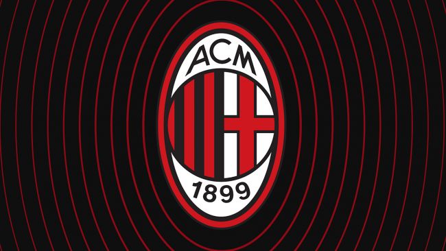 Paulo Fonseca, ex allenatore del Milan, ha detto alla stampa di essere stato licenziato nella sua auto prima che il club lo annunciasse