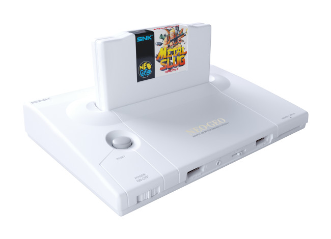 Neo Geo AES+ è reale, il re ritorna dopo 35 anni