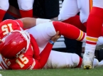 Patrick Mahomes si strappa il legamento crociato anteriore mentre i Kansas City Chiefs non riescono a raggiungere i playoff NFL