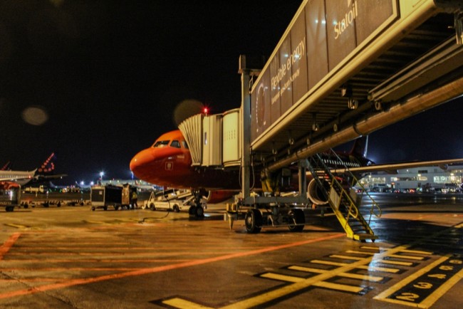 L'aeroporto di Bruxelles è stato chiuso dopo l'avvistamento di droni