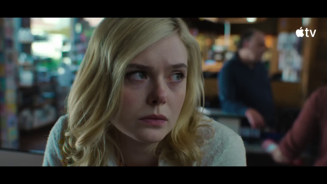 Elle Fanning si rivolge a OnlyFans per guadagnarsi da vivere in Margo's Got Money Troubles 