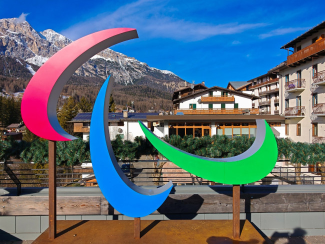 Come si confrontano i Giochi Paralimpici Invernali 2026 con la prima edizione tenutasi 50 anni fa