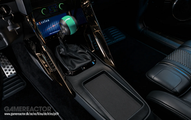 Dai un'occhiata alla costruzione Sema di Ring Brothers, la Kingpin Mustang