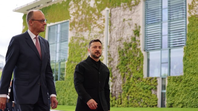 La Germania rafforza l'impegno nella difesa dell'Ucraina con un piano in 10 punti