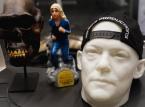 Hideo Kojima ha una testa di Norman Reedus in gomma sulla scrivania