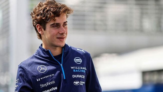 Franco Colapinto cade all'Hungaroring durante i test Pirelli per gli pneumatici 2026