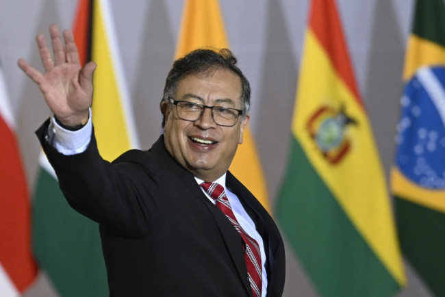 Petro della Colombia chiama all'emergenza economica