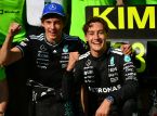 La Mercedes conferma che i piloti di F1 George Russell e Kimi Antonelli rimarranno per il 2026
