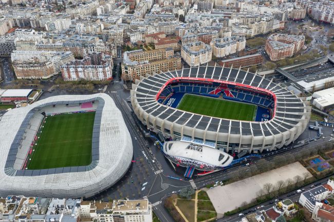 Parigi non ha un derby dal 1990, ma le cose potrebbero cambiare radicalmente l'anno prossimo