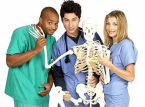 Scrubs è tornato: JD, Turk ed Elliot tornano al Sacro Cuore
