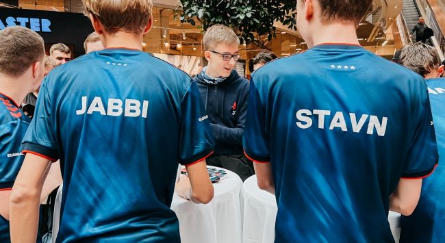Astralis mette in panchina due membri e firma due nuove stelle