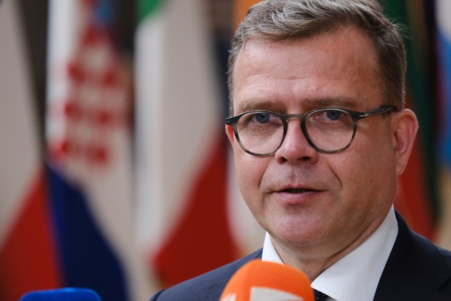 La Finlandia avverte: la Russia sposterà le forze al confine della NATO se raggiungeremo la pace in Ucraina