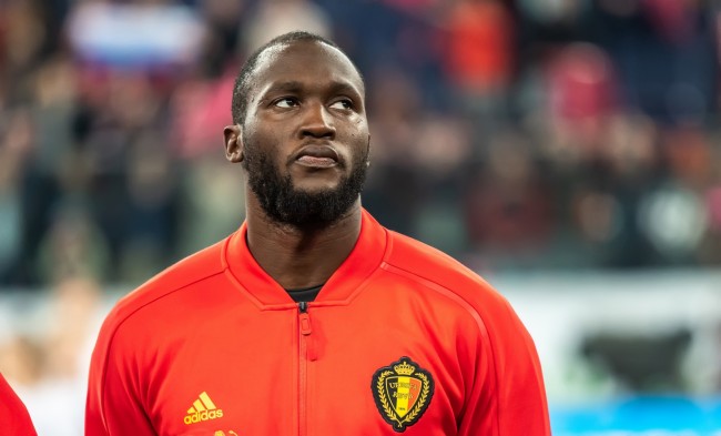 Romelu Lukaku e il fratello Jordan Lukaku affermano di essere stati estorti sul corpo del padre