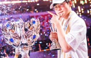 Gumayusi lascia T1 dopo sette anni con il gigante League of Legends 