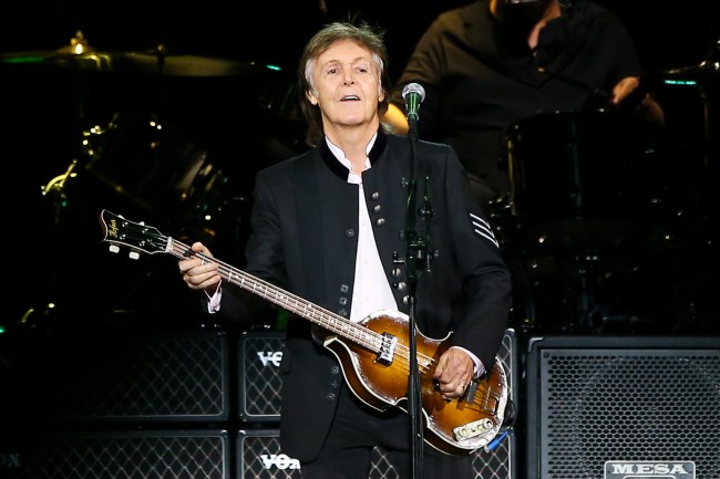 Paul McCartney debutta con la prima nuova registrazione in cinque anni: una protesta di quasi tre minuti contro l'uso dell'IA nella musica