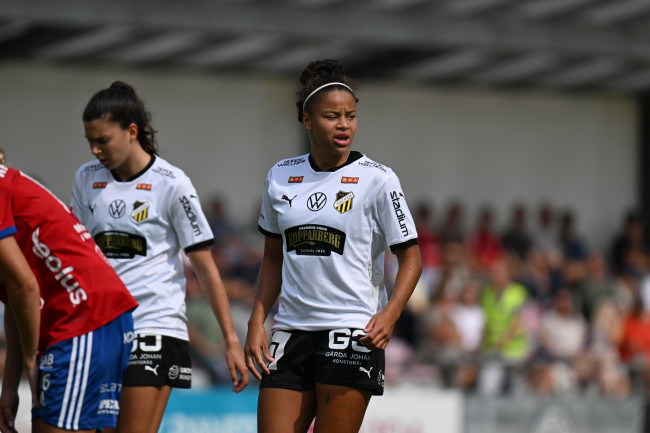 Il Real Madrid sta preparando un contratto di un milione di euro per Felicia Schröder, che dovrebbe battere record nel calcio femminile
