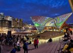 Quasi 90 droni precipitano nel porto di Sydney dopo un incidente dello spettacolo luminoso