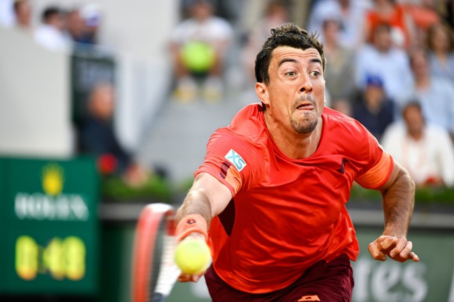 Fallimento epico agli Australian Open: festeggiò senza rendersi conto che la partita non era finita... e poi perse