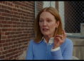 Julianne Moore interpreta una casalinga diventata prodigio della recitazione in The Debut di A24