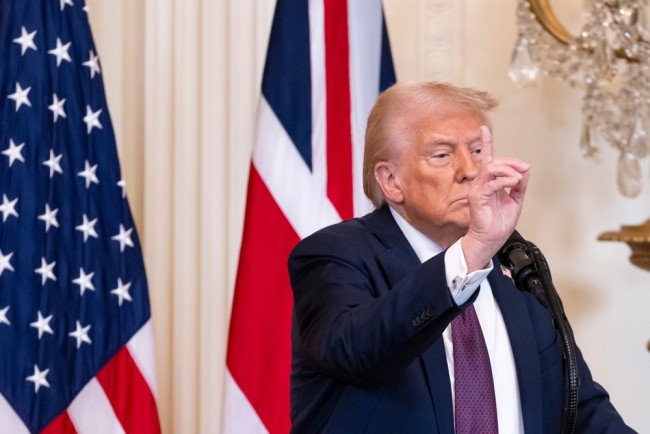 Trump minaccia sanzioni contro le aziende tecnologiche europee