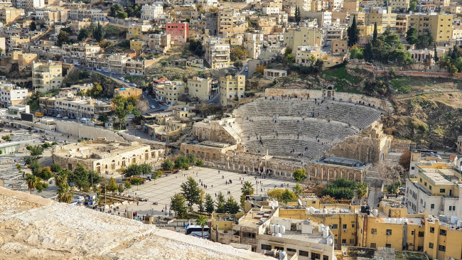 Una persona muore e otto sono ferite durante una festa di visione dei Mondiali al teatro romano di Amman, in Giordania
