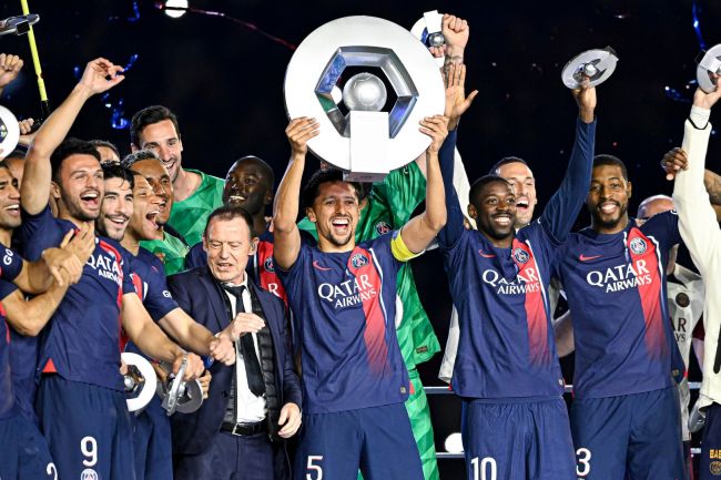 Il Paris Saint-Germain vince la Ligue 1 nonostante un Lens combattivo che meritava di più
