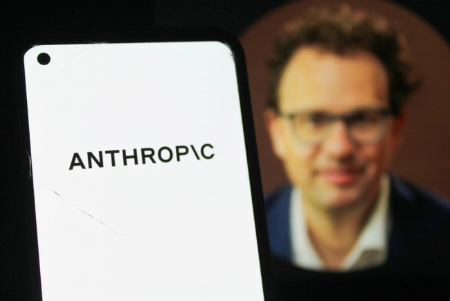 Anthropic rifiuta la richiesta del Pentagono di revocare le salvaguardie dell'IA