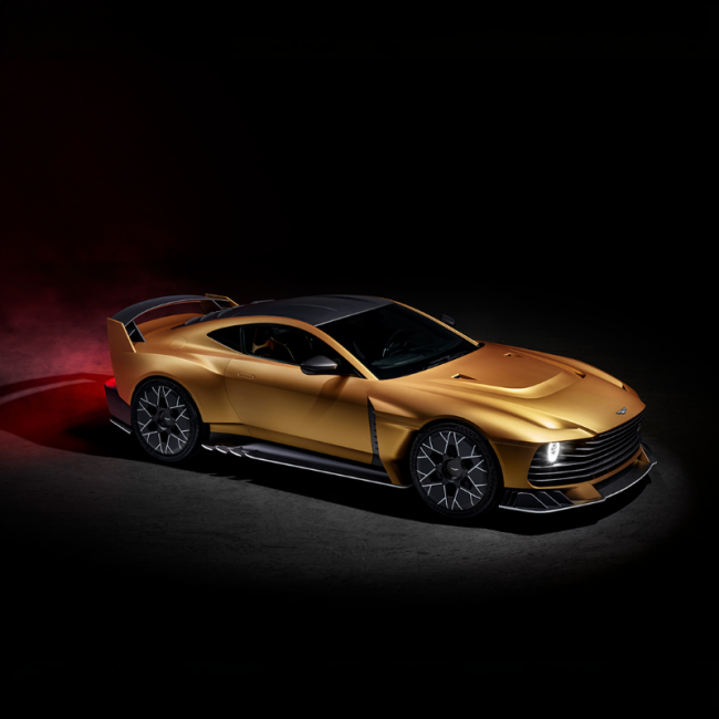 Aston Martin svela la Valiant commissionata da Fernando Alonso