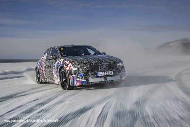 BMW presenta la nuova M3 come una bestia completamente elettrica