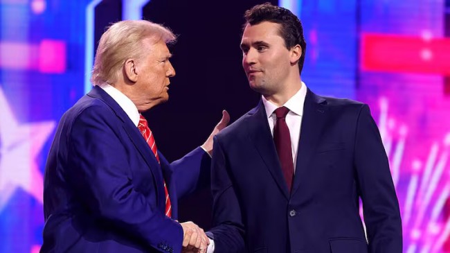 Trump piange la perdita di Charlie Kirk