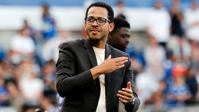 Liam Rosenior ha studiato l'Arsenal e pensa che il Chelsea abbia 