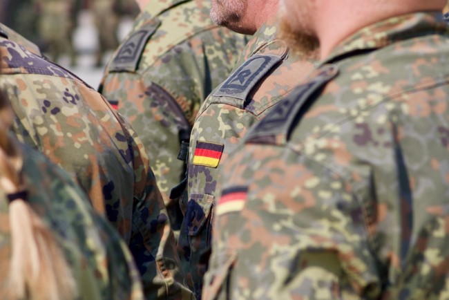 La Germania approva una nuova legge sul servizio militare per aumentare il numero di truppe: da 180.000 a 260.000 entro il 2035