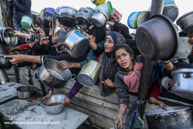 La fame attanaglia Gaza: dieci persone muoiono di fame nella Striscia di Gaza mentre Israele nega la mancanza di risorse e spara alle code per il cibo