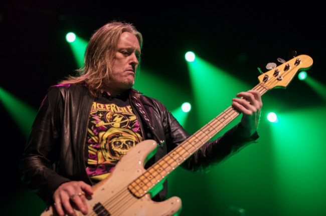 Ace Frehley, chitarrista dei Kiss, muore a 74 anni