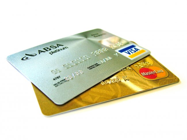 VISA taglia 2.600 posti di lavoro mentre l'IA prende il controllo
