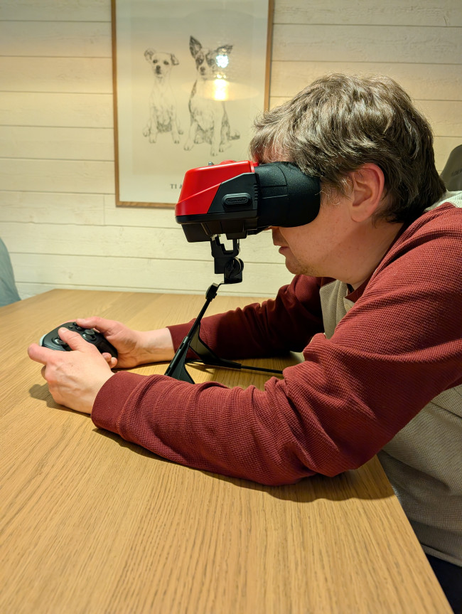 Unboxing e confronto: Ecco come appare Virtual Boy per Switch