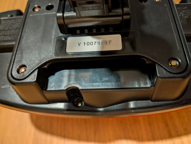 Unboxing e confronto: Ecco come appare Virtual Boy per Switch