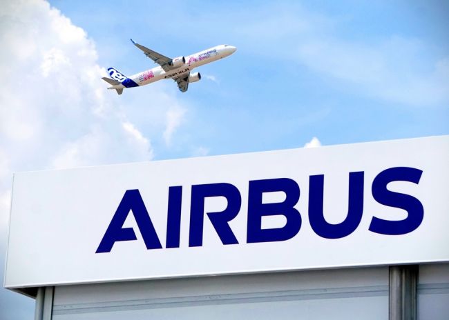 Airbus sigla un accordo per i jet sauditi, mentre le tensioni israelo-francesi interrompono il Paris Airshow