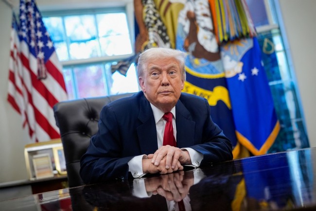 Trump accetta la medaglia Nobel per la pace da Machado