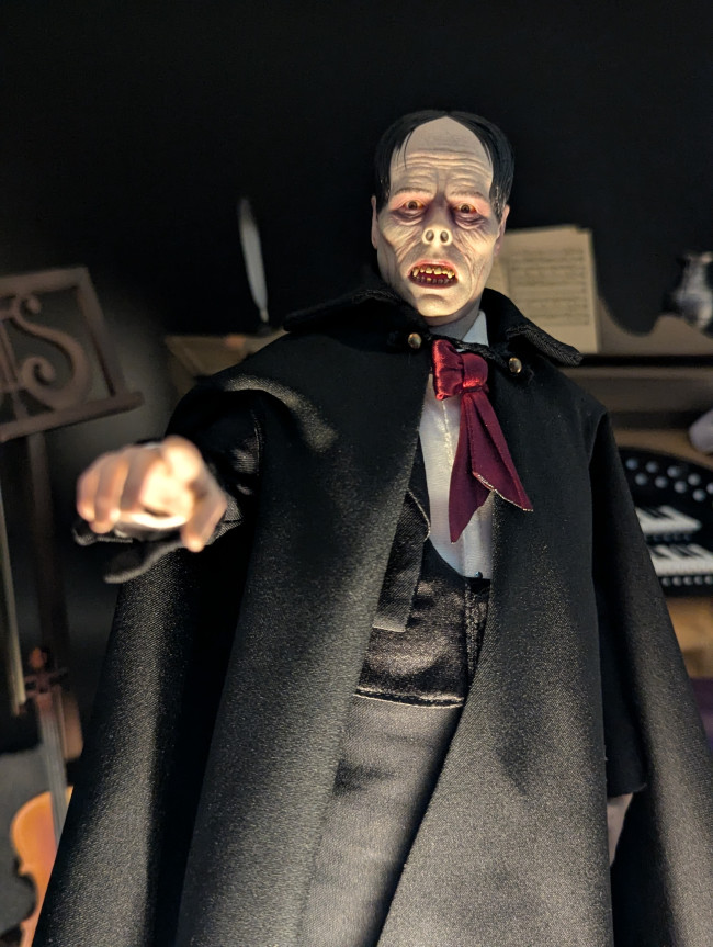 La figura d'azione Phantom of the Opera 1/6 è un meraviglia da ammirare