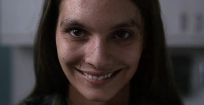 Il trailer di Smile promette orrore agghiacciante per questo autunno
