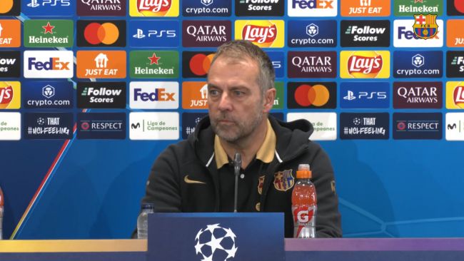 Hansi Flick commenta i suoi gesti durante l'ultima partita del Barcellona: "Non voglio che mio nipote mi veda fare questo"