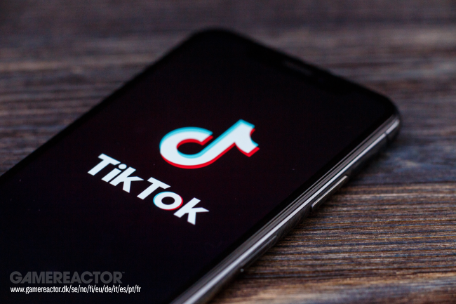 Trump proroga la scadenza per la vendita di TikTok di altri 75 giorni