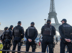 La polizia di Parigi utilizzer&agrave; droni per sorvegliare le strade temendo disordini durante la partita Francia-Marocco per la Coppa del Mondo